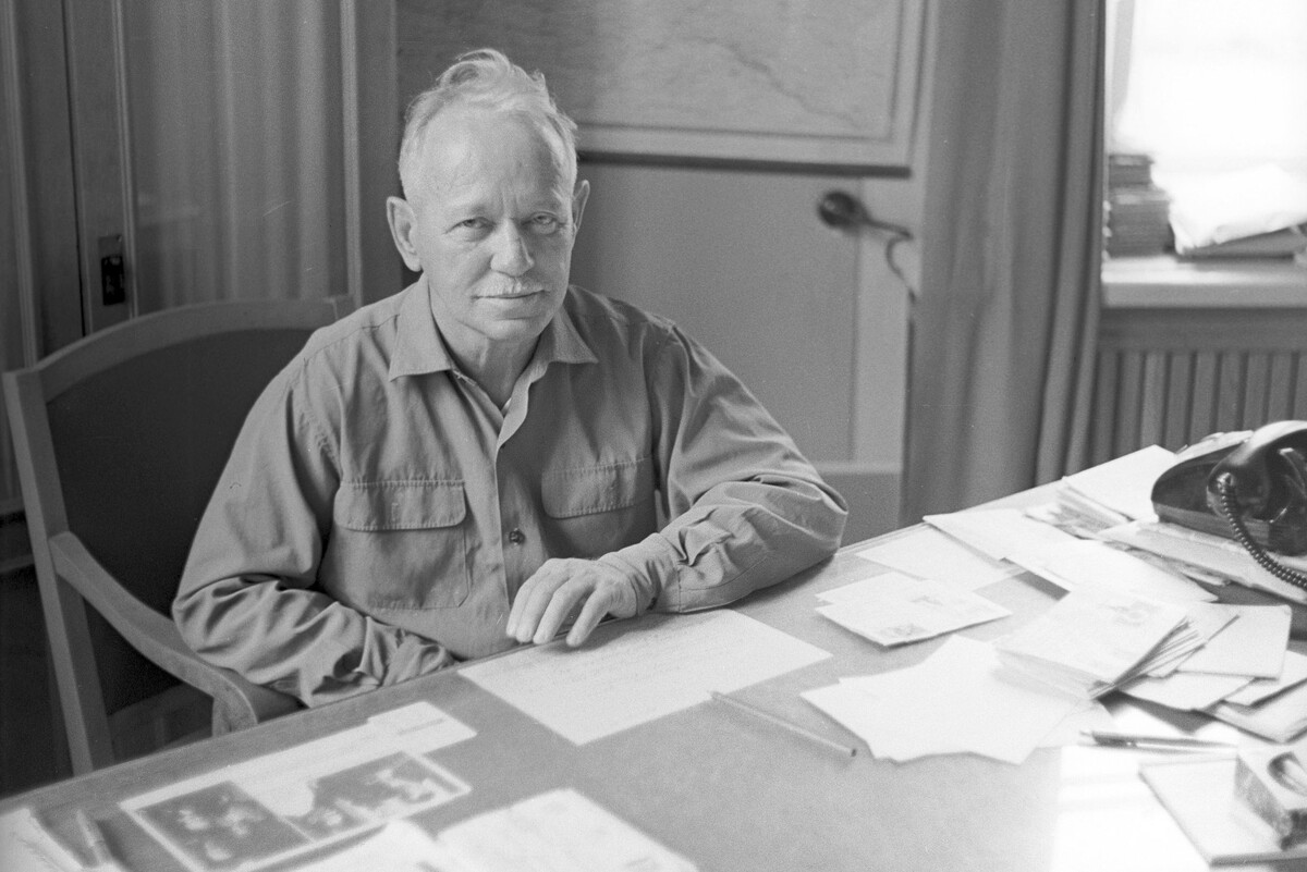    Лауреат Нобелевской премии, советский писатель Михаил Шолохов./В. Козлов/ РИА Новости