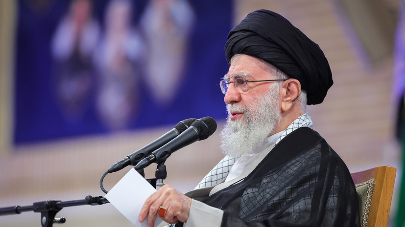   globallookpress.com Iranian Supreme Leader'S Office/Keystone Press Agency