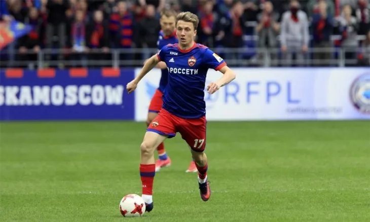    Европа больше не мила. Куда пойдет Александр Головин? Фото #2