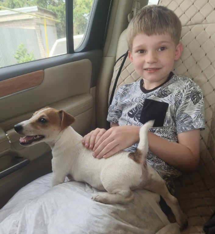 Фото автора. Ваня и щенок