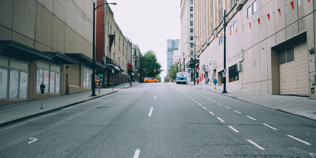 Автомобилей на дорогах России станет меньше, но радоваться не стоит: подробнее в статье