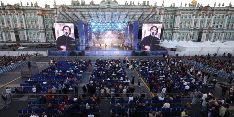    ФОНД РОСКОНГРЕСС/ПМЭФ