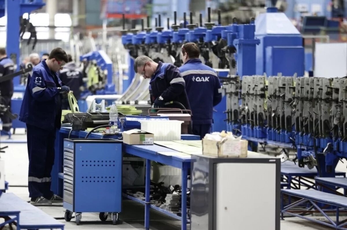    В Ульяновской области открыто более 15 тысяч вакансий