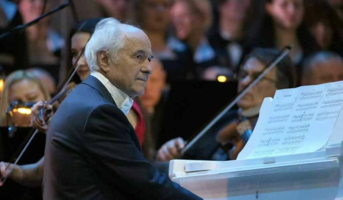     Композитор Евгений Дога. Источник: ria.ru Автор фото: Виталий Белоусов