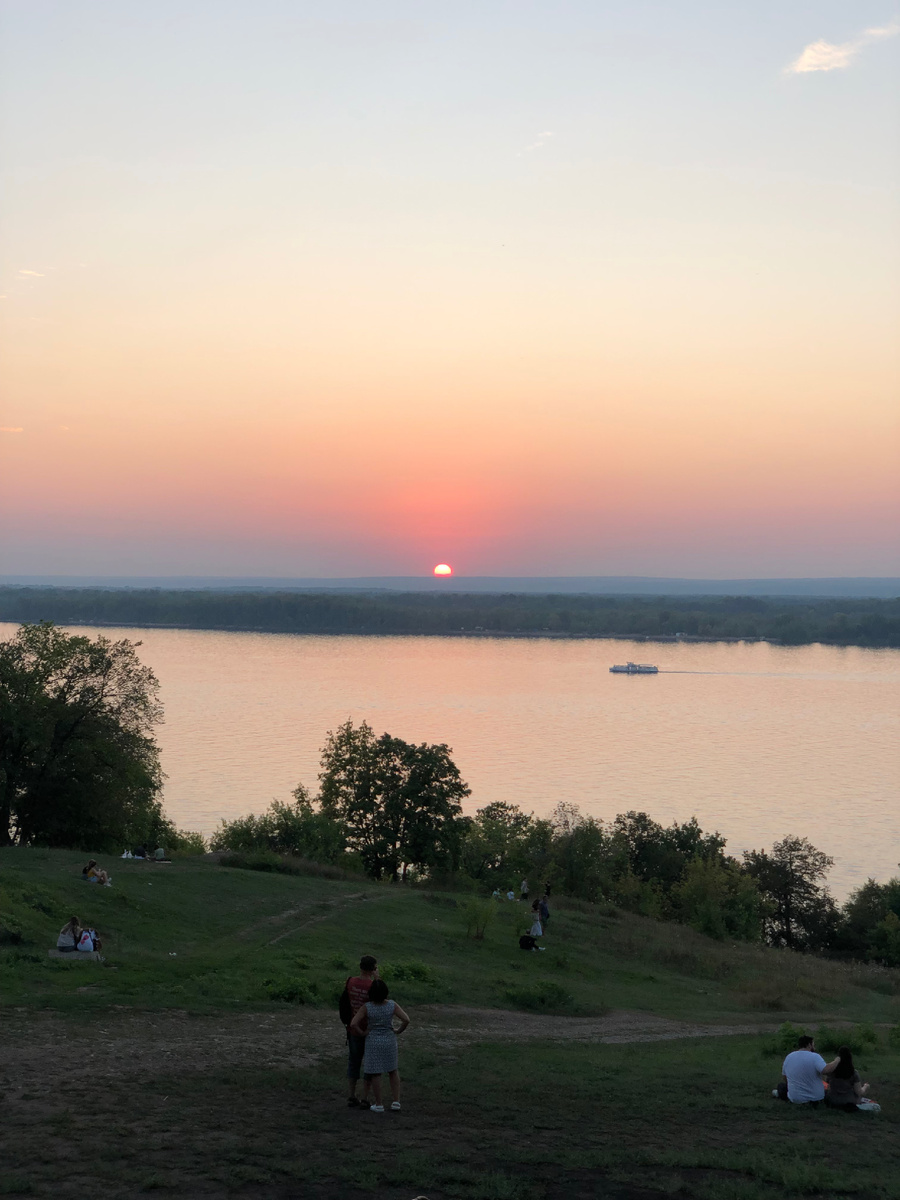 Теплоход «Омик» на Волге. Фото автора.