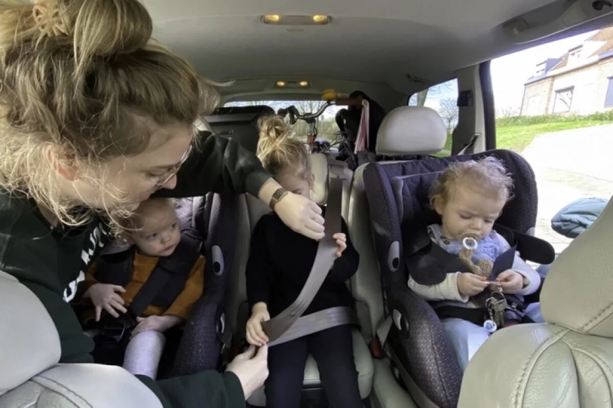    Главным фактором, определяющим, стоит ли отправляться в поездку с ребенком, является настрой родителей.