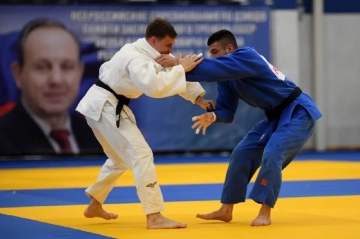    В Майкопе завершились соревнования по дзюдо среди мужчин и женщин