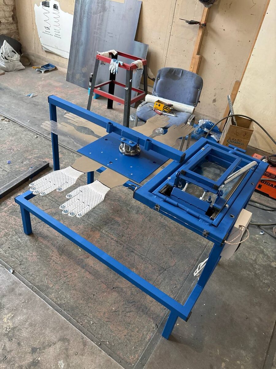 Станок для нанесения ПВХ