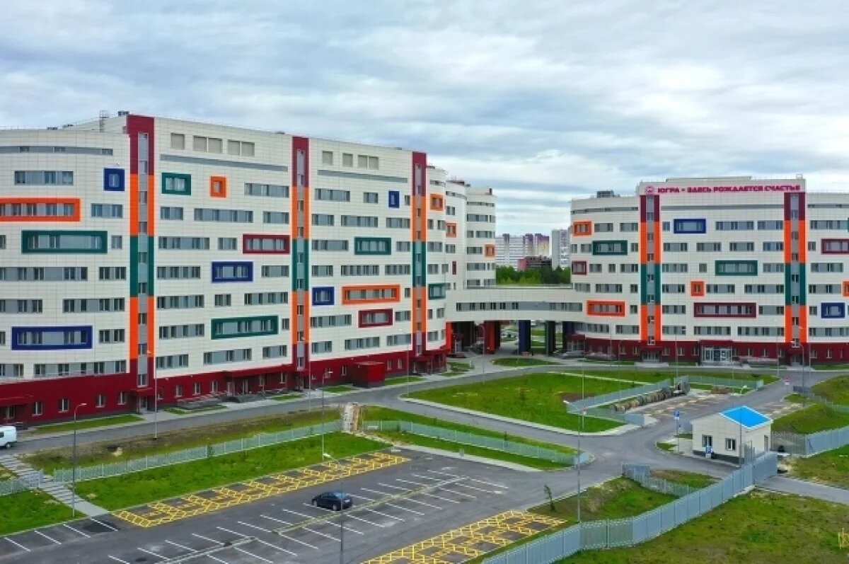    В Югре в прошлом году построили восемь медучреждений