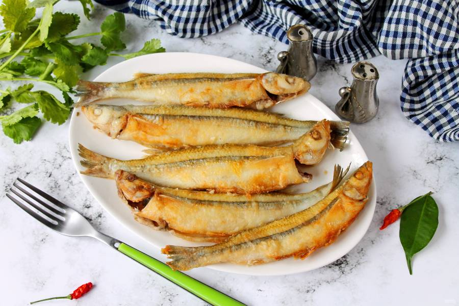 Традиционный способ приготовления корюшки. Фото: открытые источники