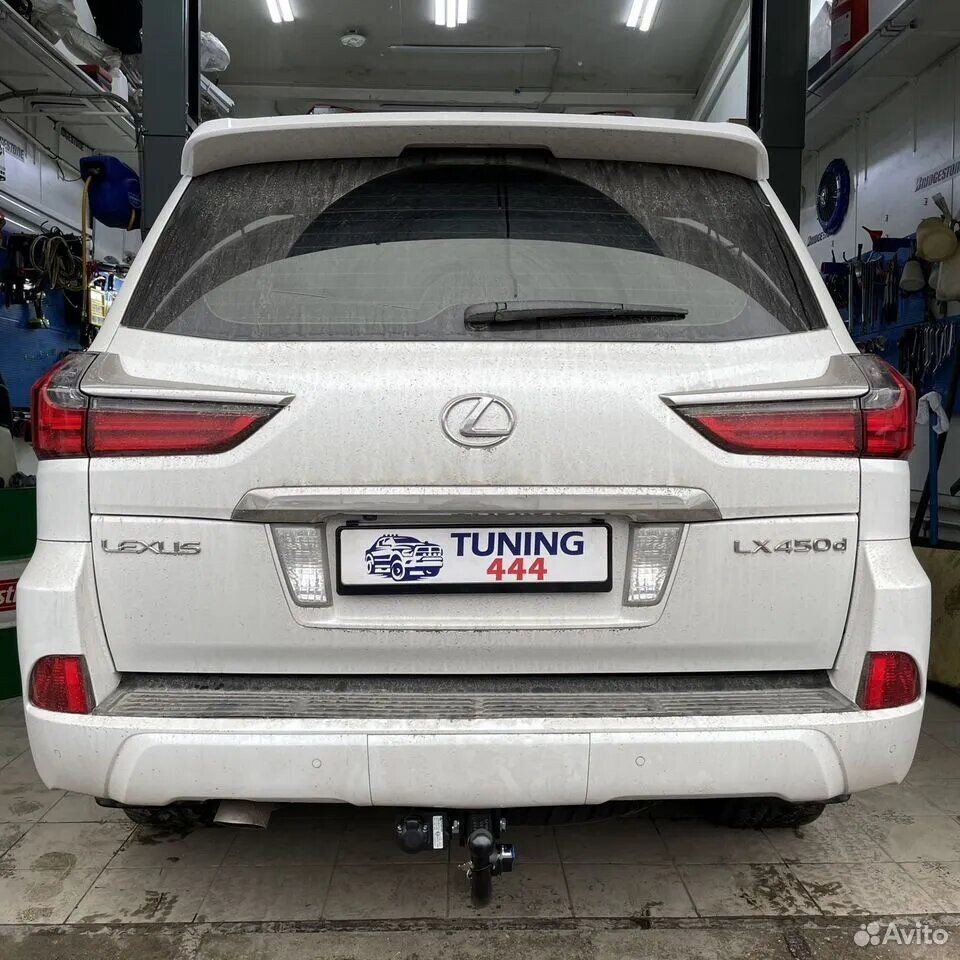 Быстосьемный Фаркоп на Lexus LX450 2007-2023/Toyota Land Cruiser 200 2007-2021