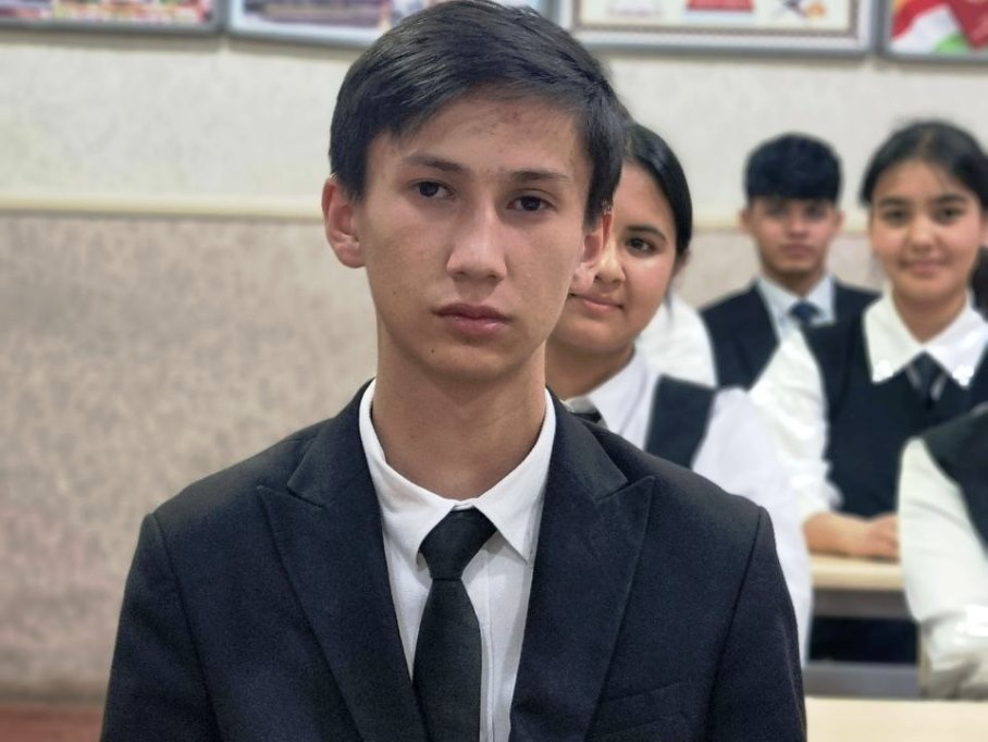 Хусрав Бободжонов
Фото: предоставлено учителями гимназии имени И.В. Гете Худжанда