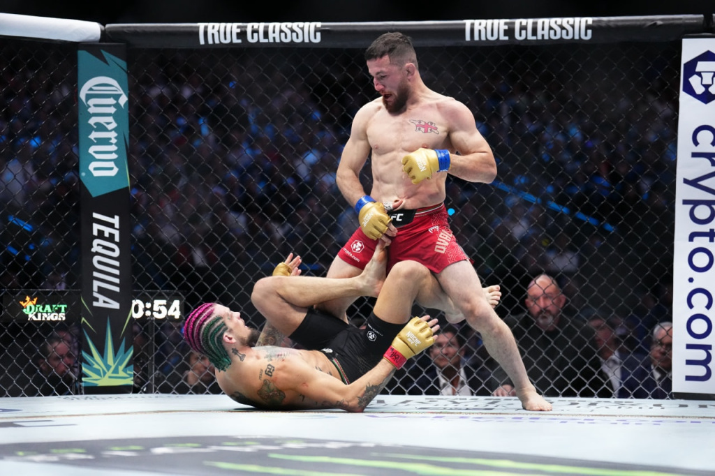 Фото: Официальная группа UFC во Вконтакте