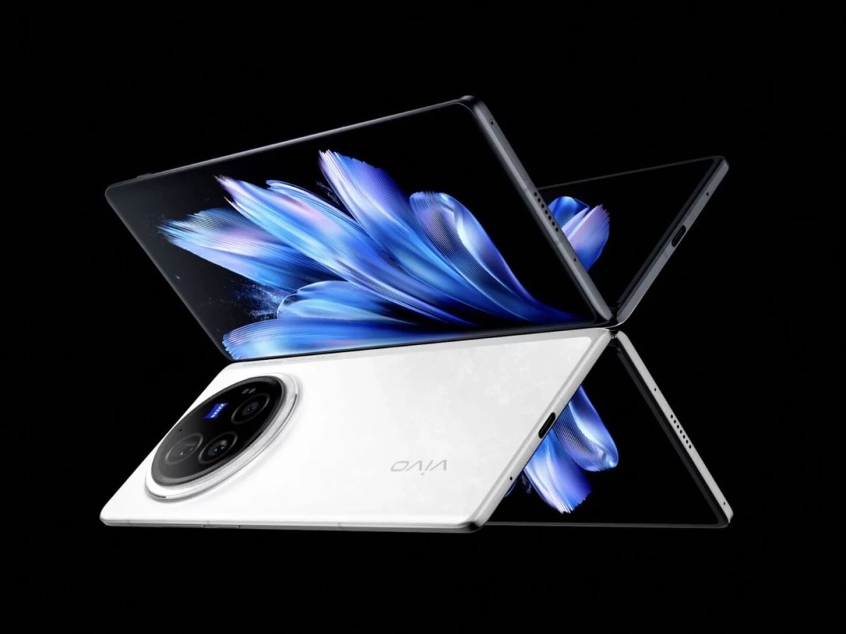    Складной vivo X Fold5 в супертонком корпусе показали «вживую» [ФОТО]