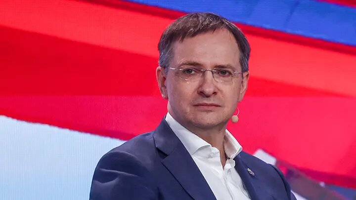 Кто стоит за Мединским и когда мы выиграем войну? Ответы Дугина