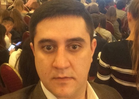    Это наносит урон федеральной власти. Реакция на похищение чеченцами блогера-армянина Щепихина на Ярославском вокзале