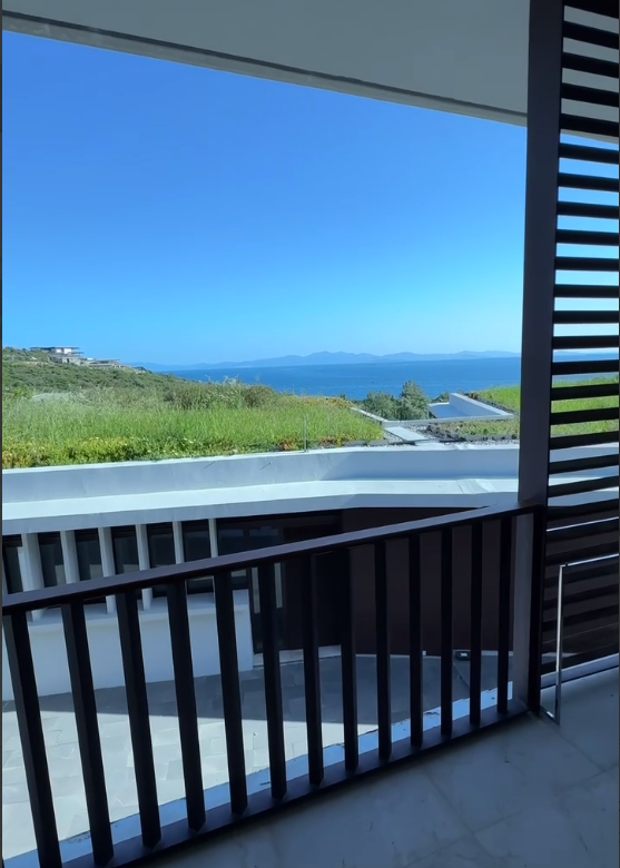 Возможный виж на крышу из категории superoir 