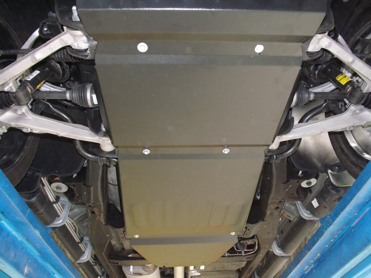 Комплект защит из металла на Cadillac Escalade