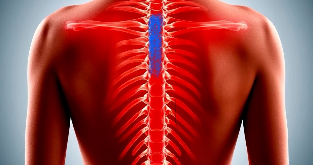 Прострелы в спине при грыжах и протрузиях: первая помощь и тактика лечения