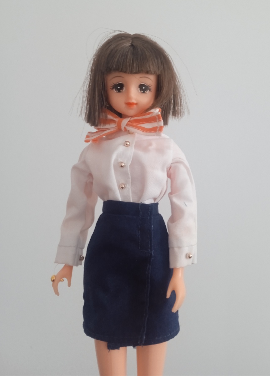 Дженни бортпроводница. Фото автора.