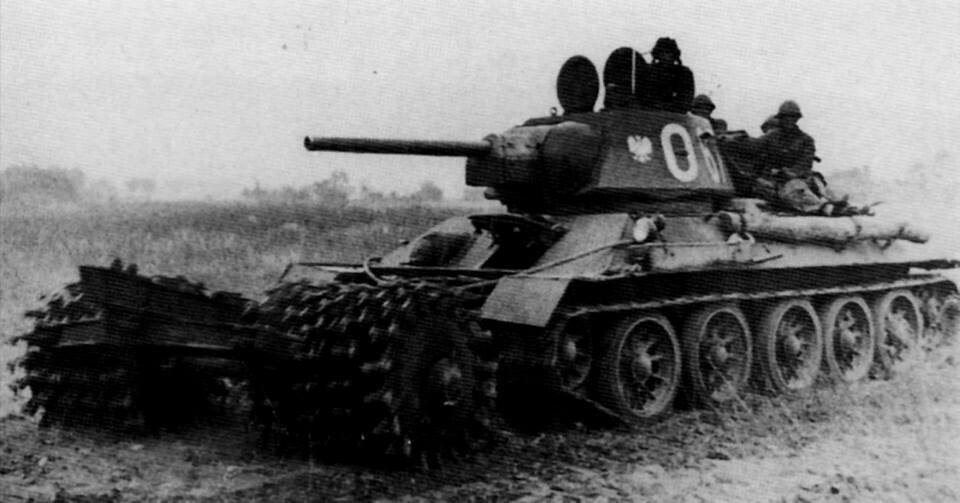 Танк-кабелеукладчик