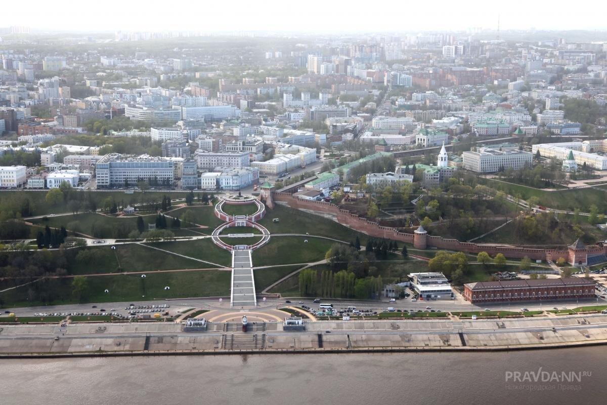    В период проведения праздничных мероприятий парковка на указанных участках будет запрещена