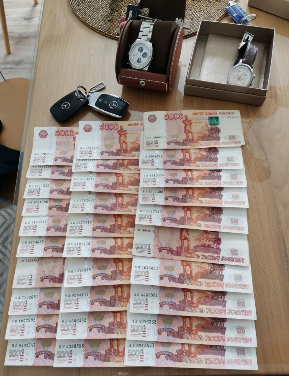    Изъятые предметы. Источник: СУ СК РФ по Алтайскому краю