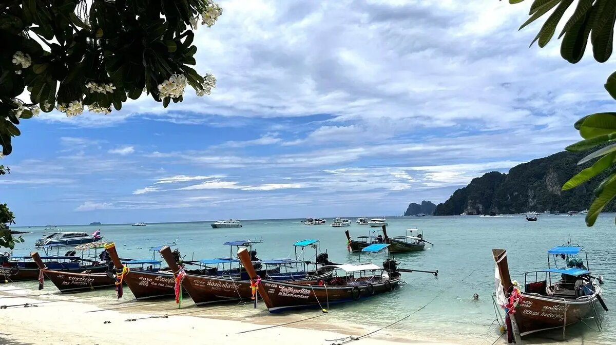     © "Интерфакс"