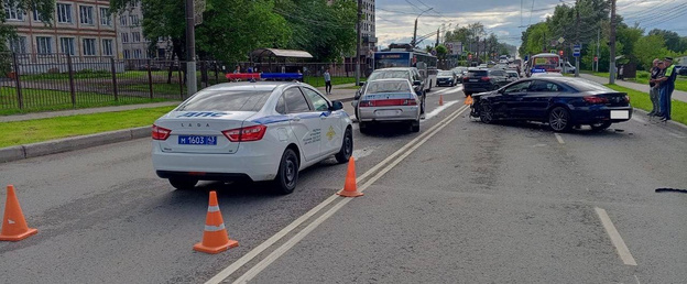    На Московской столкнулись три автомобиля
