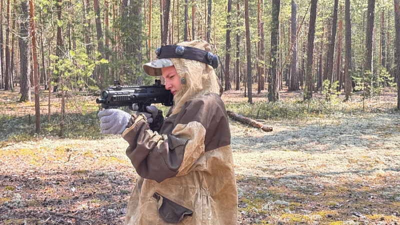    В Сургутском районе турнир по лазертагу в честь 80-летия Победы собрал больше сотни участников