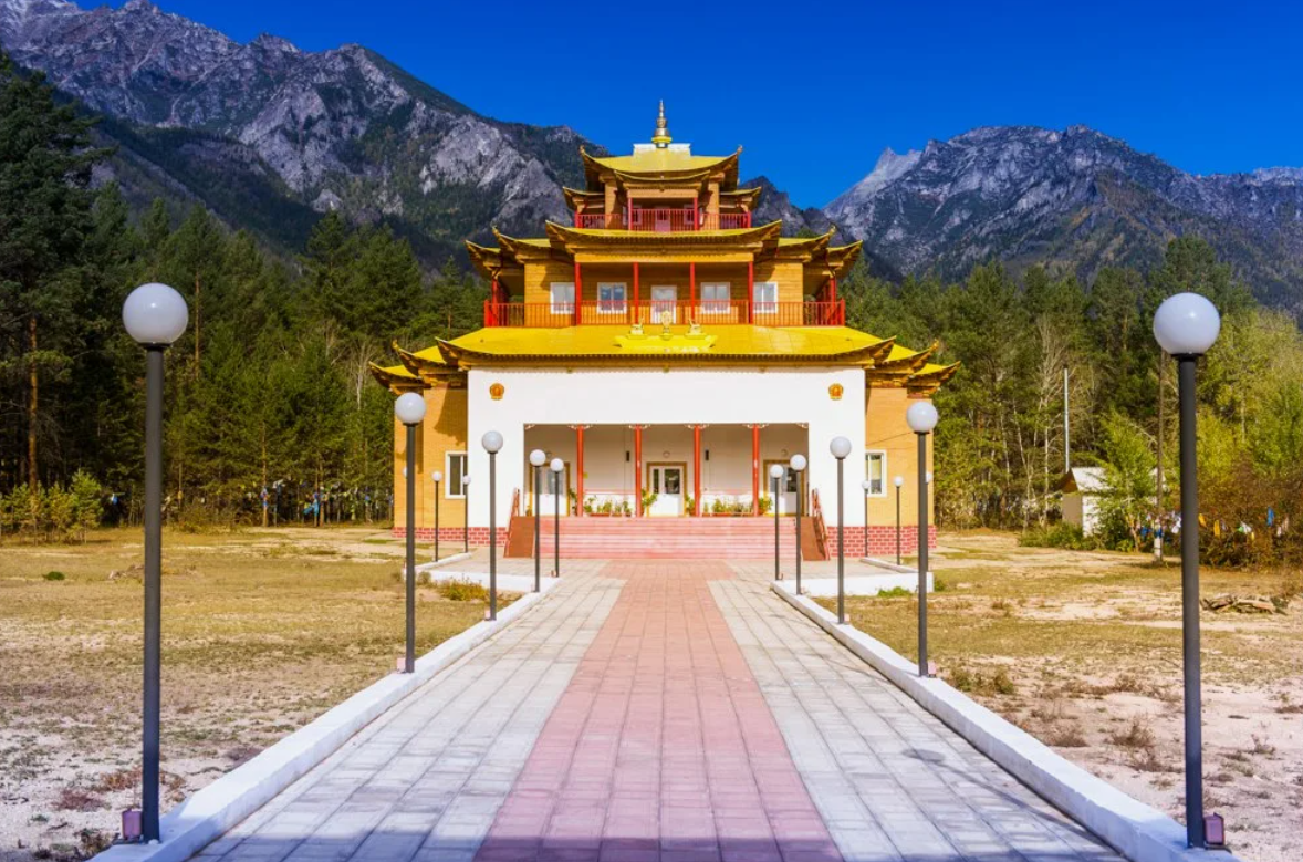 Баргузинский дацан, фото взято в сети интернет