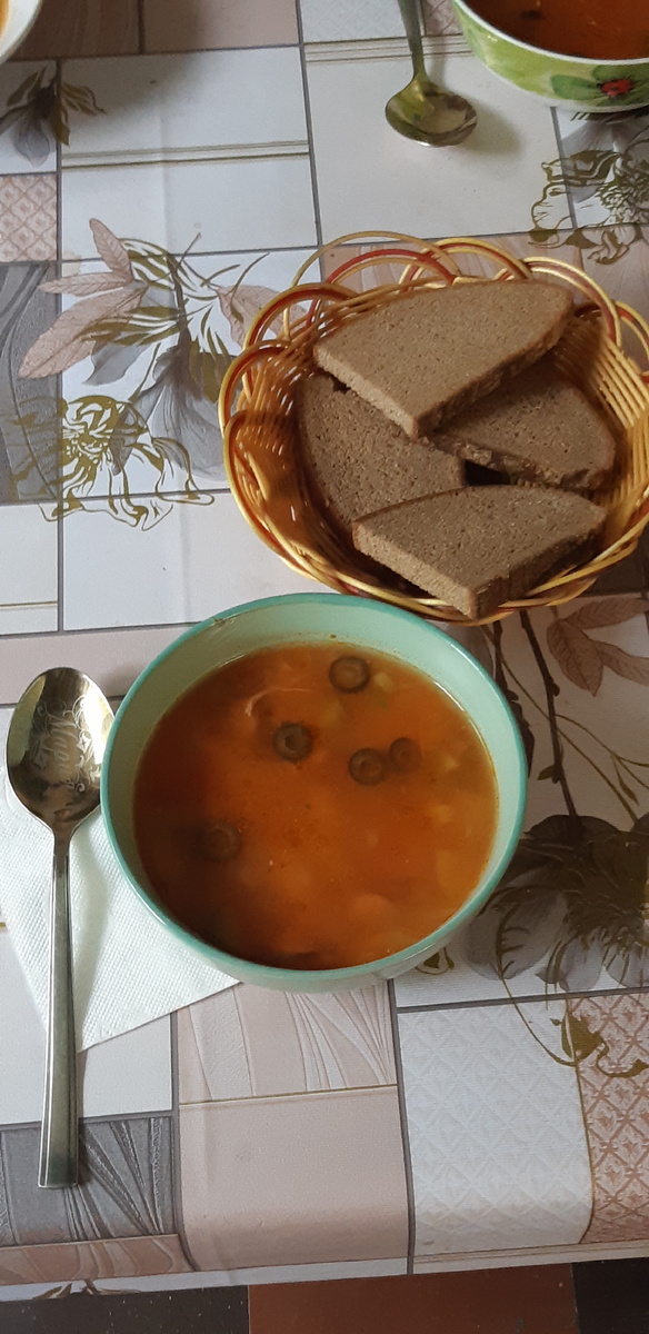 Пока собирала материал для статьи, сварила соляночку