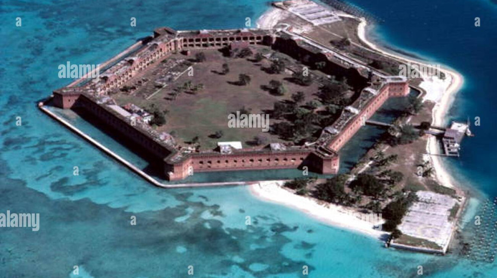    Форт-Джефферсон — тюрьма, из которой сбежали ВСЕ. Как это возможно?