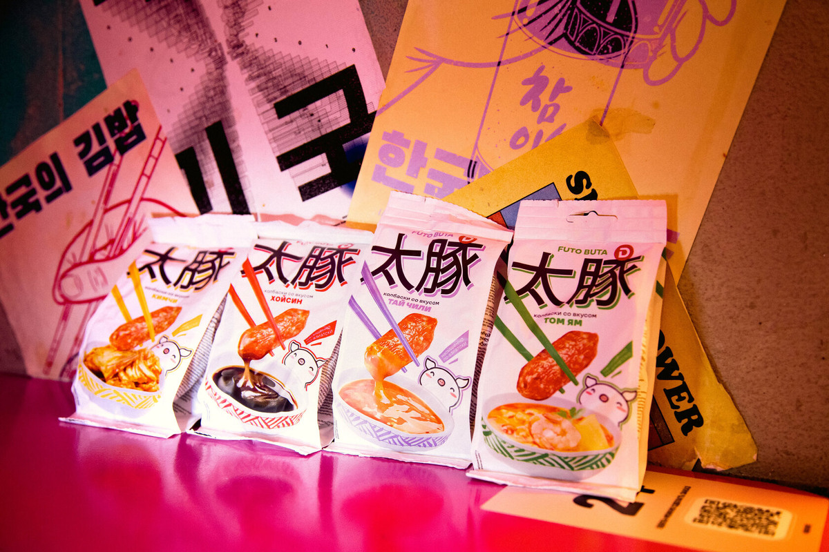Мясные снеки Futo Buta «Дымов» со вкусами Том Ям, Кимчи, Хойсин и Тай Чили 
