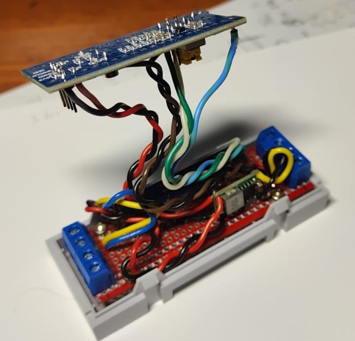 Первый ежик из проводов