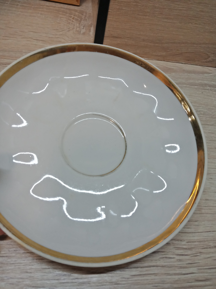 с характерными дольчатыми переходами