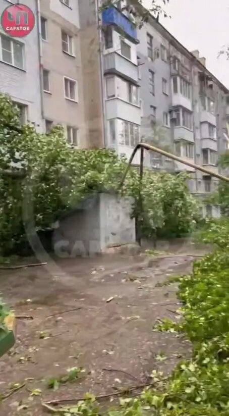    Фото: скриншот из видео в телеграм-канале «ЧП Саратов»