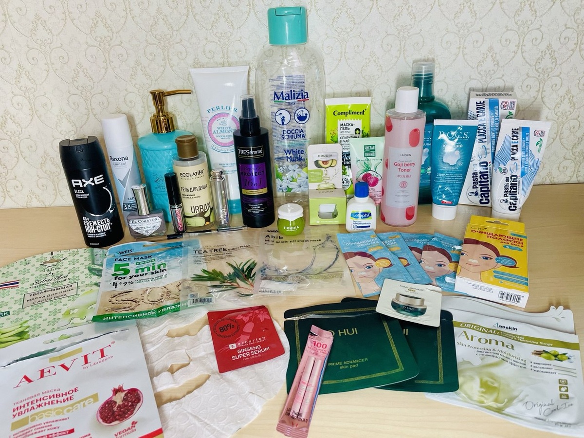 Два месяца собирала)