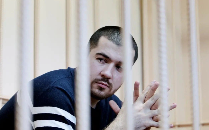 Обвиняемый Хусейн Лоиков. Фото: 74.ру.