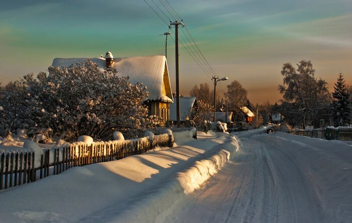 Вот примерно такая деревня у меня. Фото из интернета.
