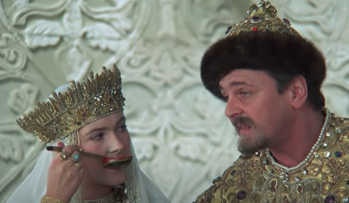    Кадр из фильма "Иван Васильевич меняет профессию" (1973) / Киноконцерн "Мосфильм"