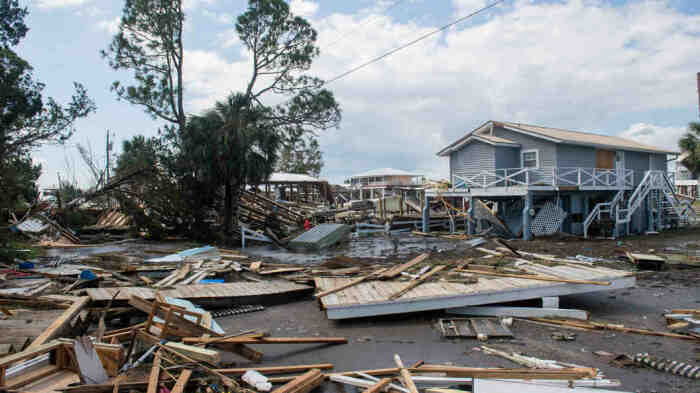 А еще гвозди надёжнее. /Фото: tvzvezda.ru.