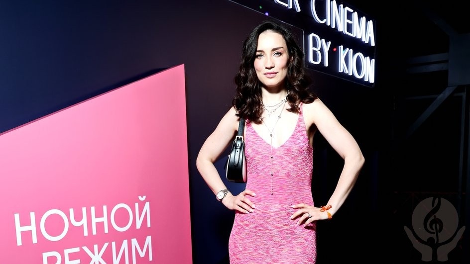    Виктория Дайнеко