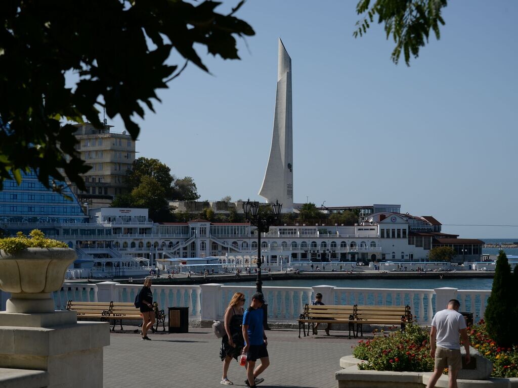 Артбухта со стороны Приморского Бульвара.