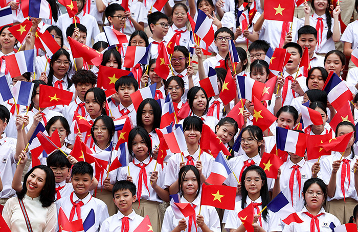    REUTERS/Chalinee Thirasupa