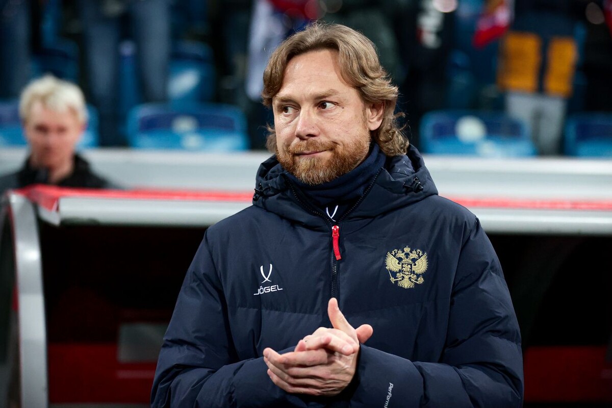 Валерий Карпин