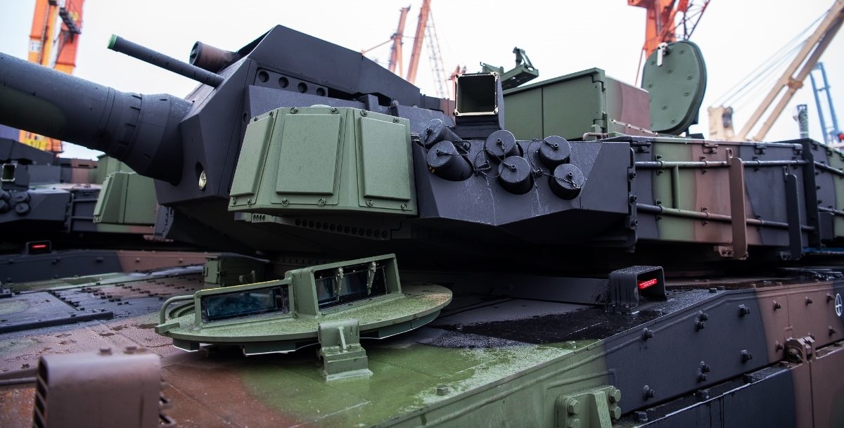 Датчик LWR на башне еще не установлен.