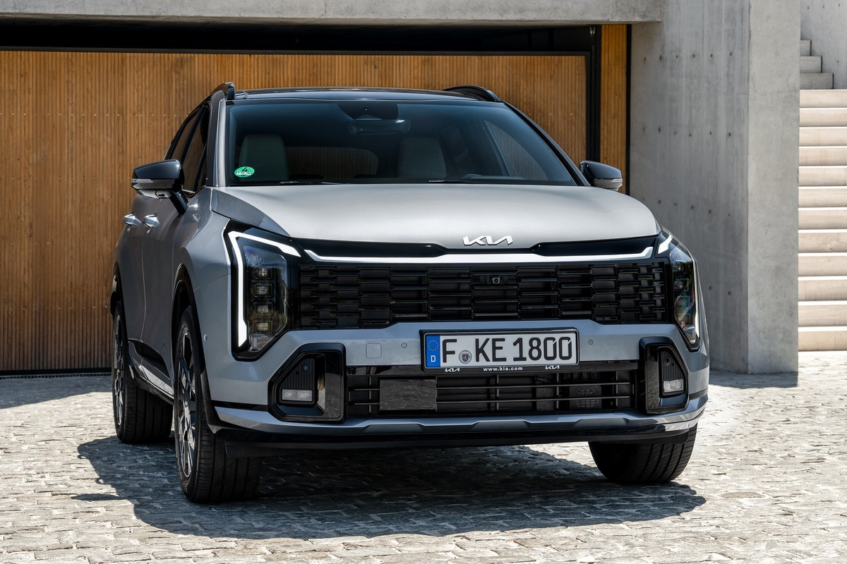 Обновленный Kia Sportage для Европы в топовом исполнении GT-Line