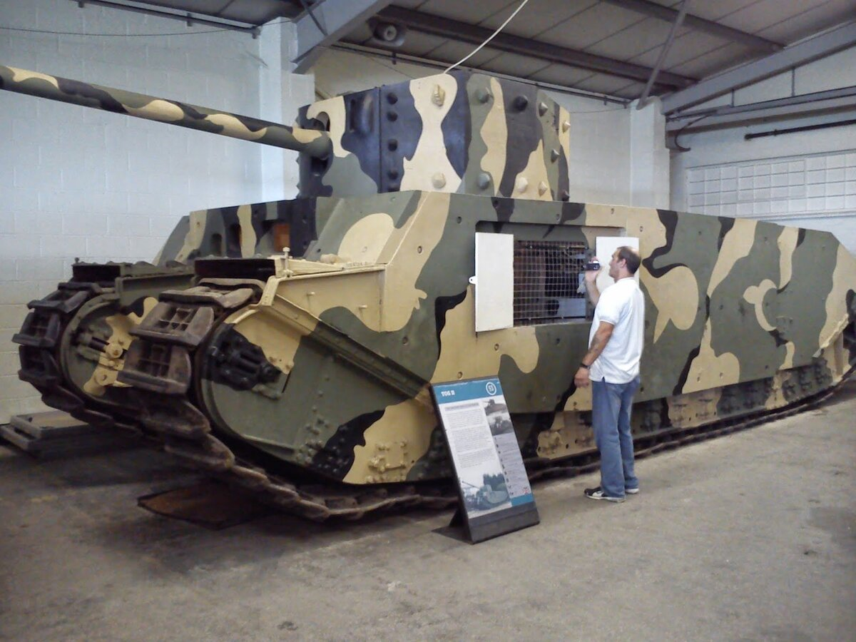 Предполагалось, что TOG II станет универсальной боевой машиной, способной преодолевать сложные препятствия и противостоять самым мощным противотанковым системам того времени. 