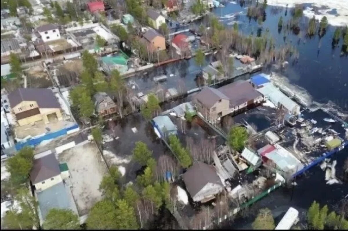    На Ямале контролируют паводковую ситуацию в Тарко-Сале